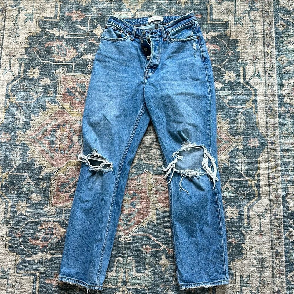 Abercrombie and Fitch, the dad high-rise jeans curve love size 27 / 4 regular